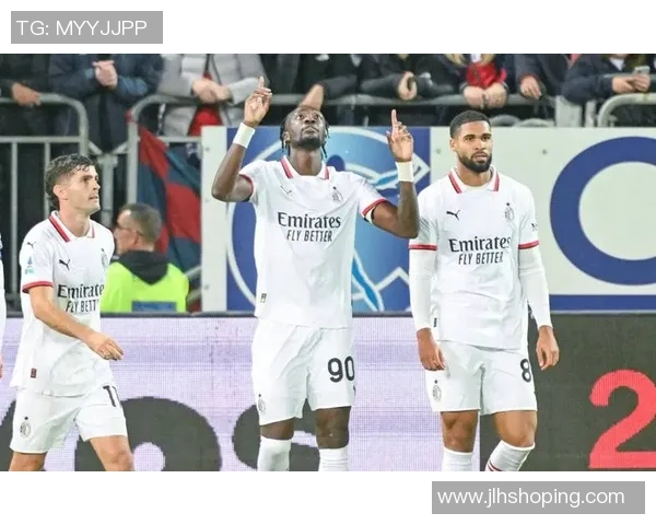 欧冠惊天逆转AC米兰补时绝杀巴黎圣日耳曼引发全场狂欢